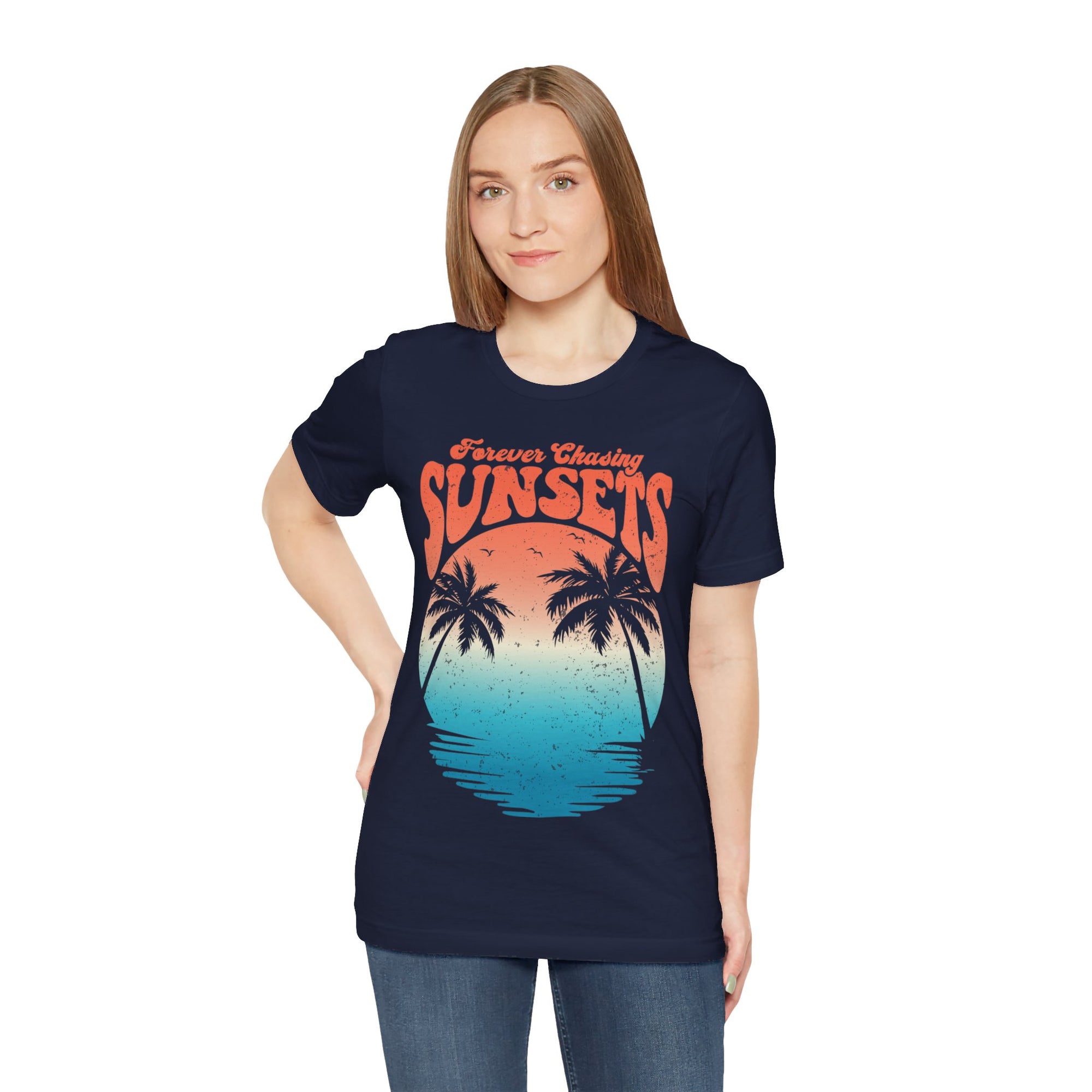 CHASING SUNSET Women&#39;s Relaxed Short Sleeve Tee - T&amp;L Apparel Store