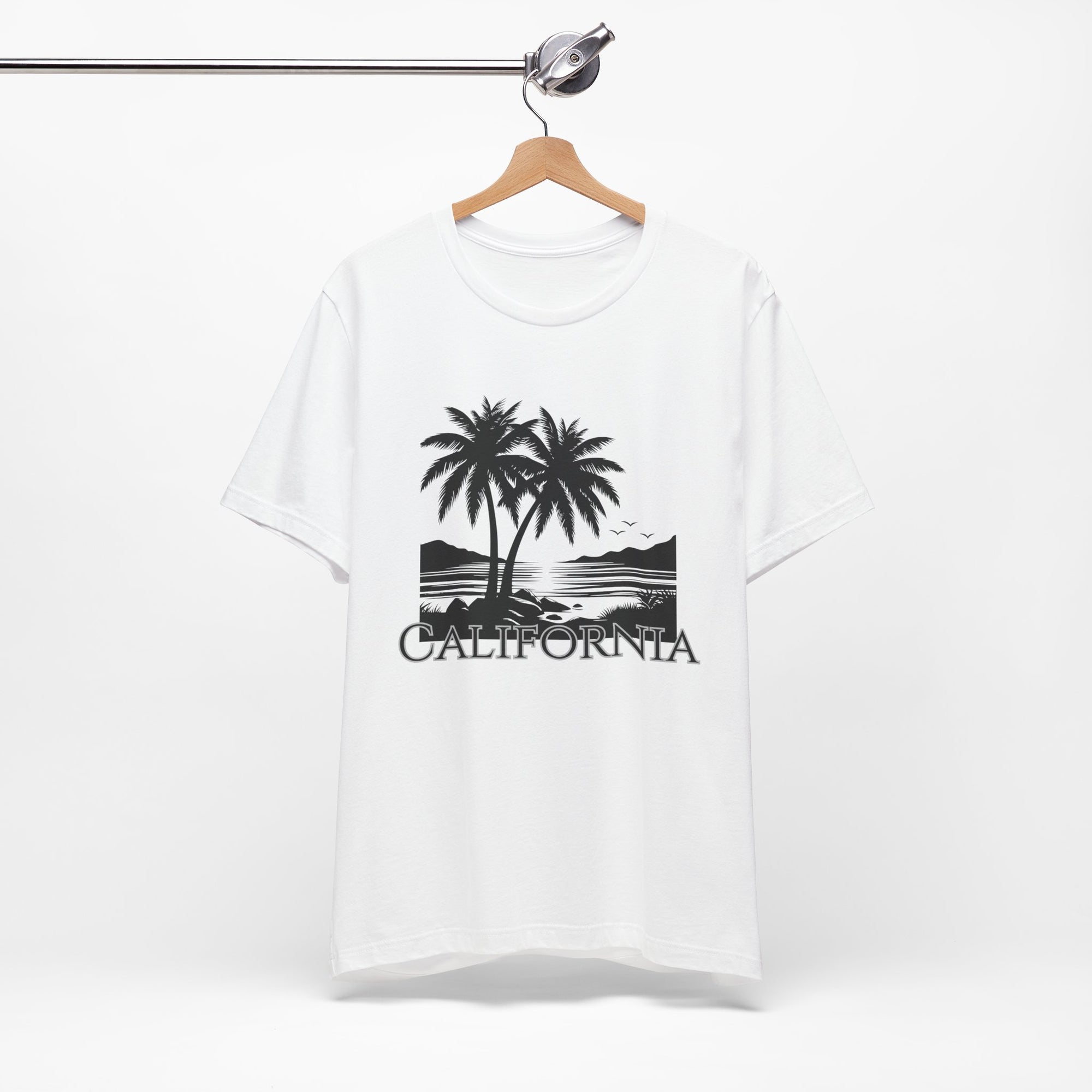 California Graphic T-Shirt — Everyday Casual Tee