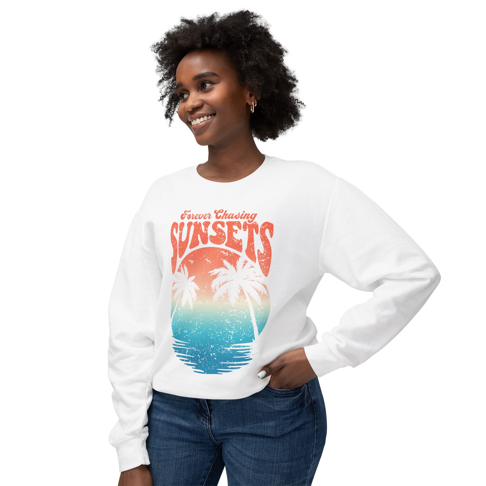 CHASING SUNSET Women&#39;s Lightweight Crewneck Sweatshirt - T&amp;L Apparel Store