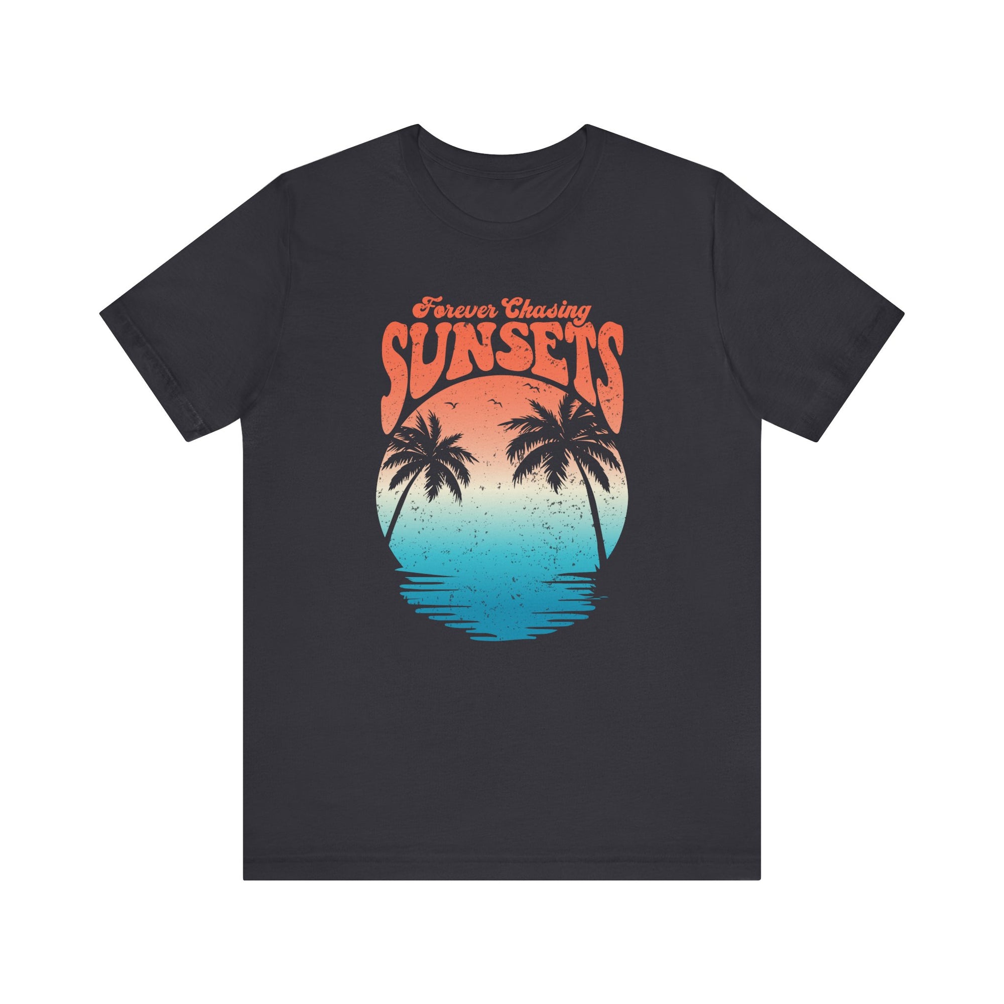 CHASING SUNSET Women&#39;s Relaxed Short Sleeve Tee
