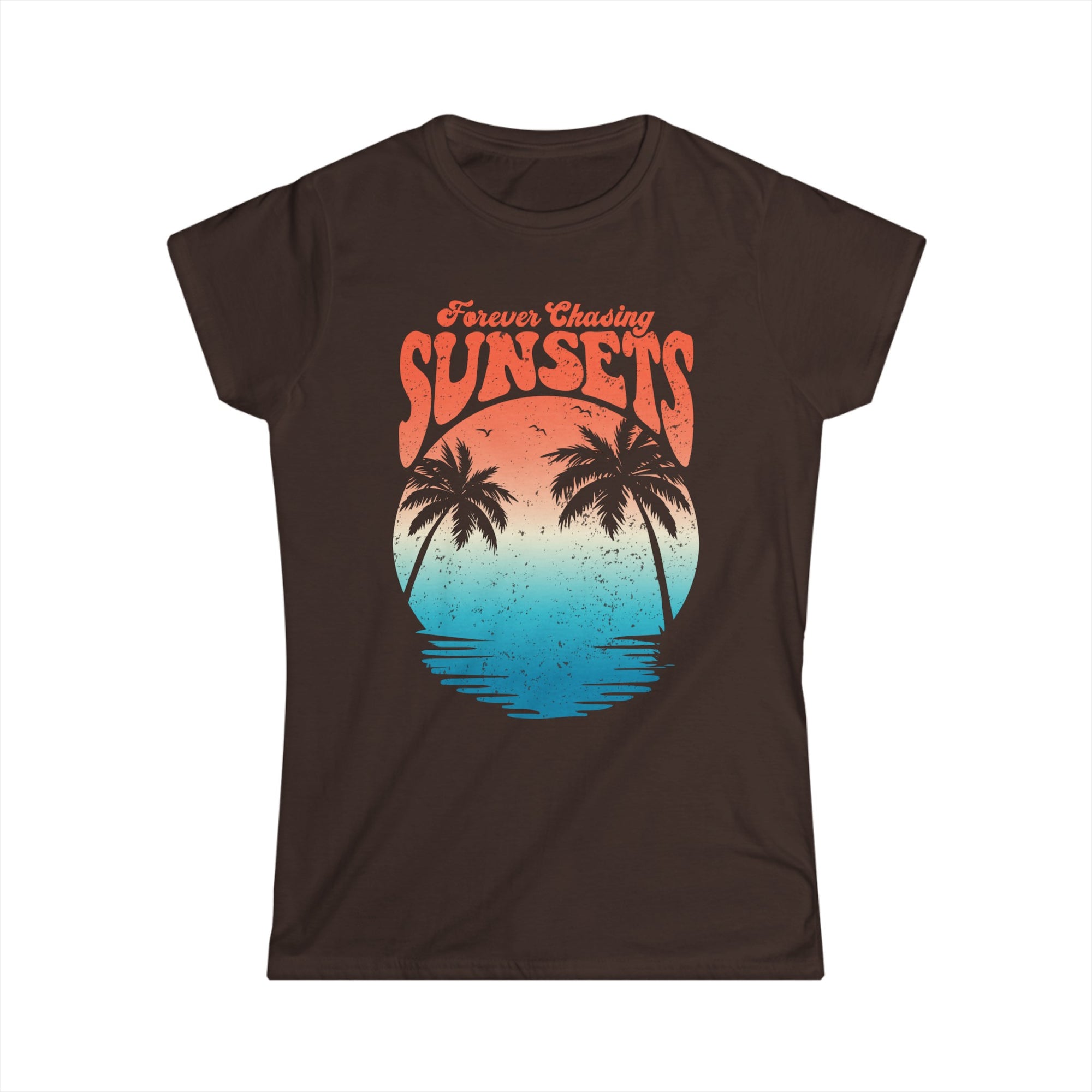 CHASING SUNSET Women&#39;s Fitted Softstyle Tee Shirt - T&amp;L Apparel Store