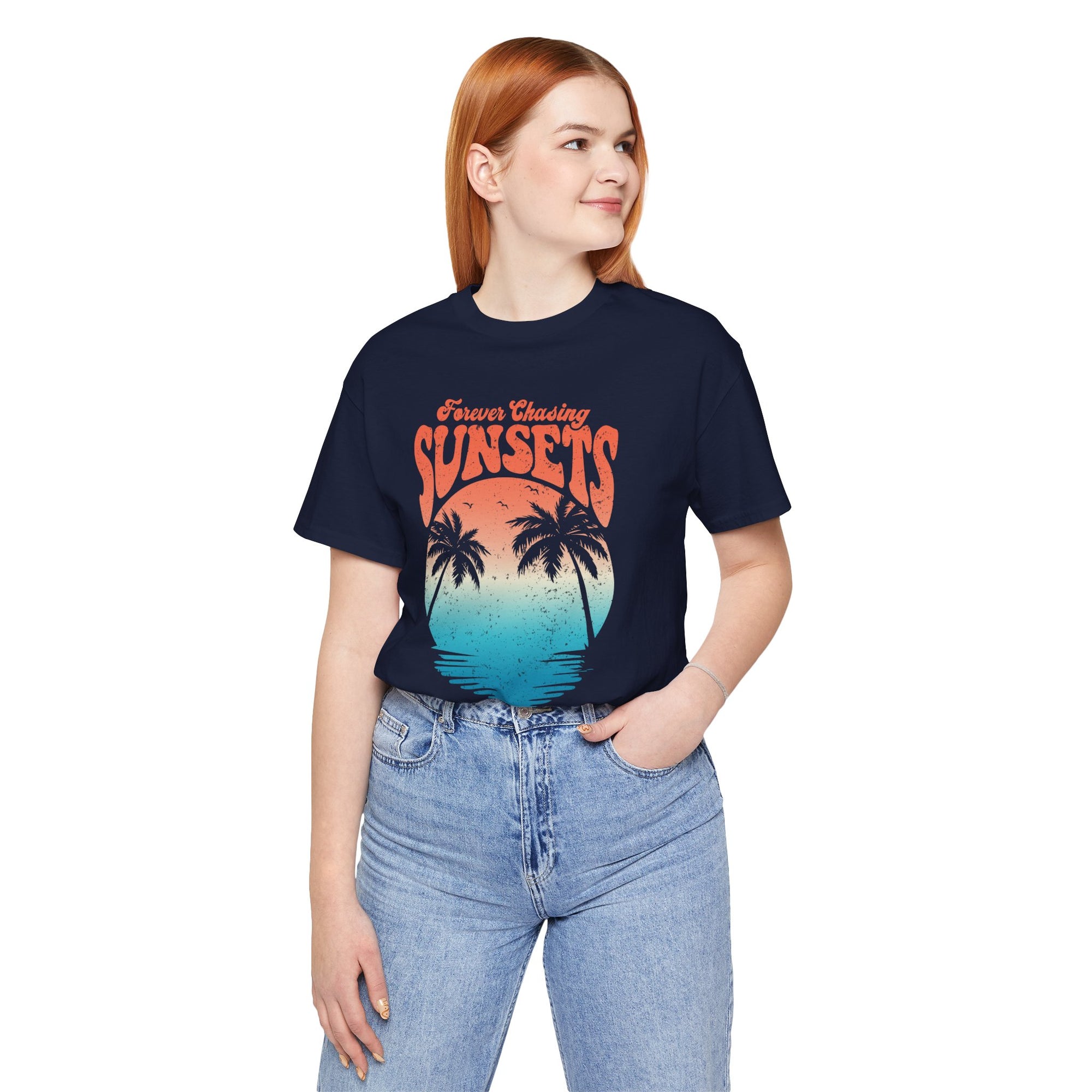 CHASING SUNSET Women&#39;s Relaxed Short Sleeve Tee
