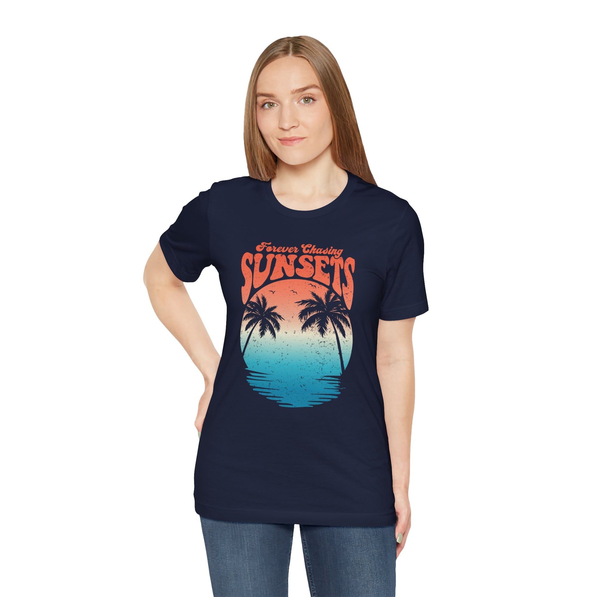 CHASING SUNSET Women&#39;s Relaxed Short Sleeve Tee